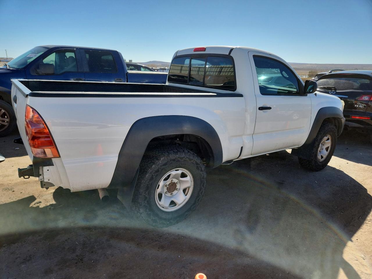 2014 Toyota Tacoma Base - Image 3