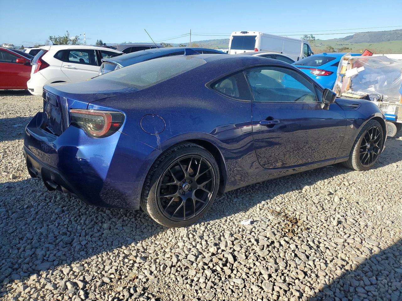 2017 Toyota 86 Base - Image 3