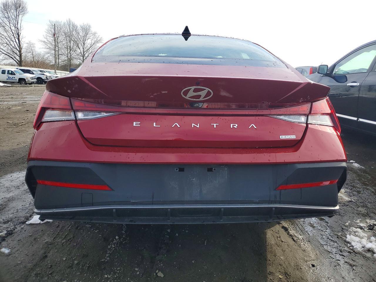 2024 Hyundai Elantra Hybrid Blue - Фото 6