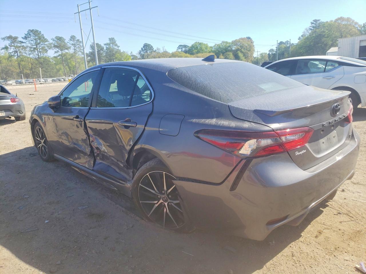 2021 Toyota Camry Se - Image 2