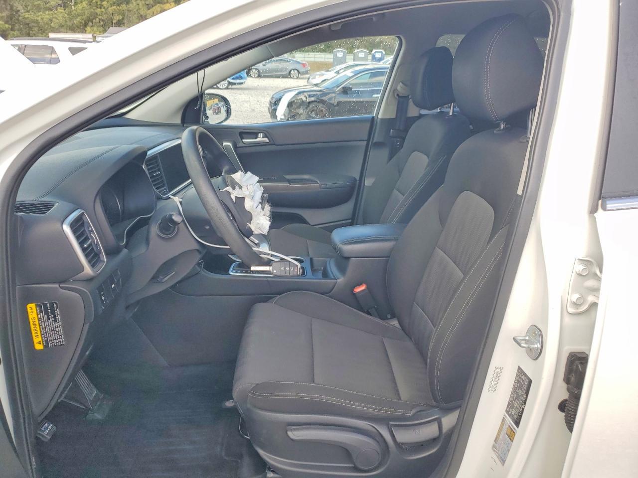 2020 Kia Sportage Lx - Image 7