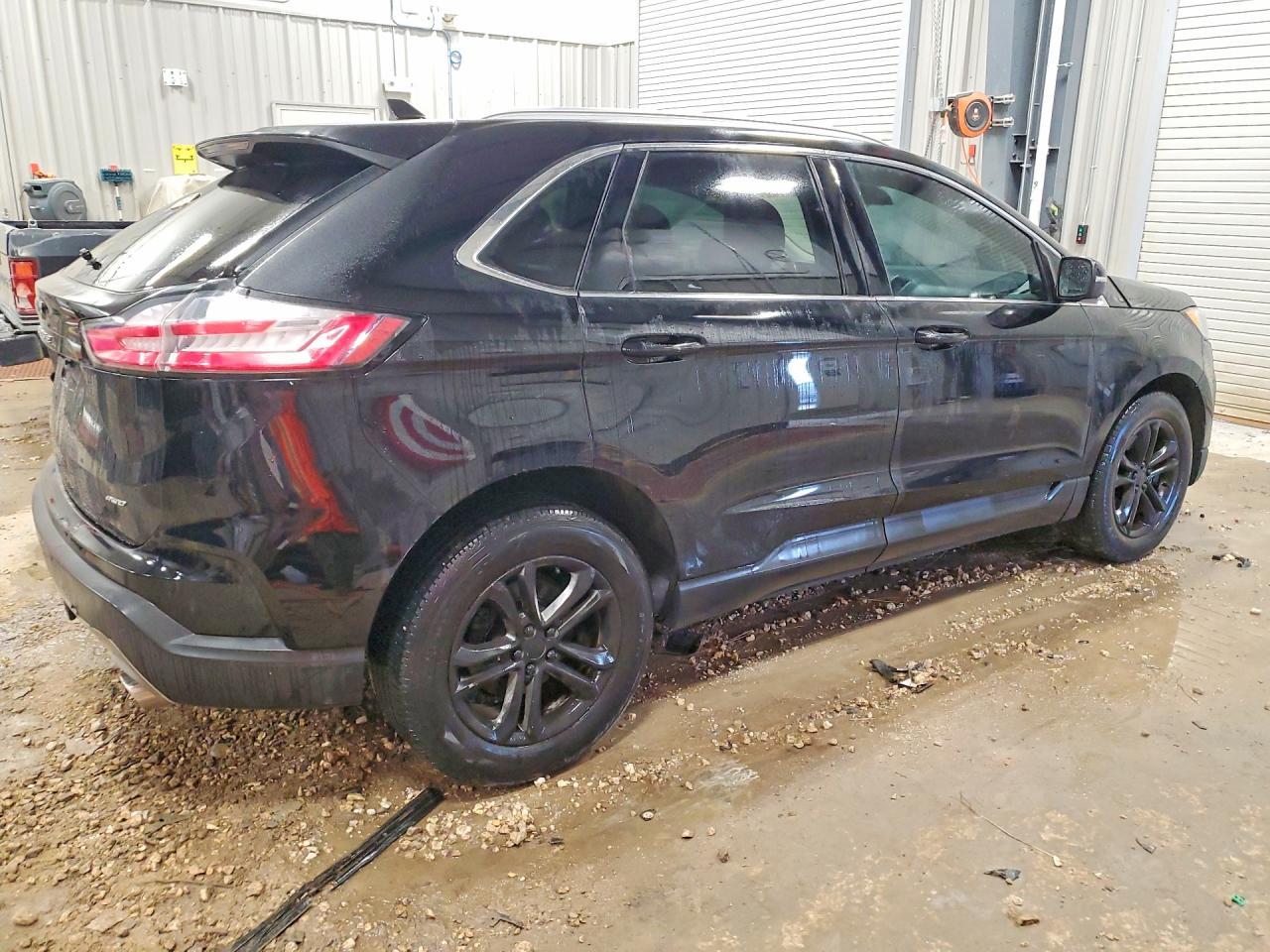 2019 Ford Edge Sel - Фото 3