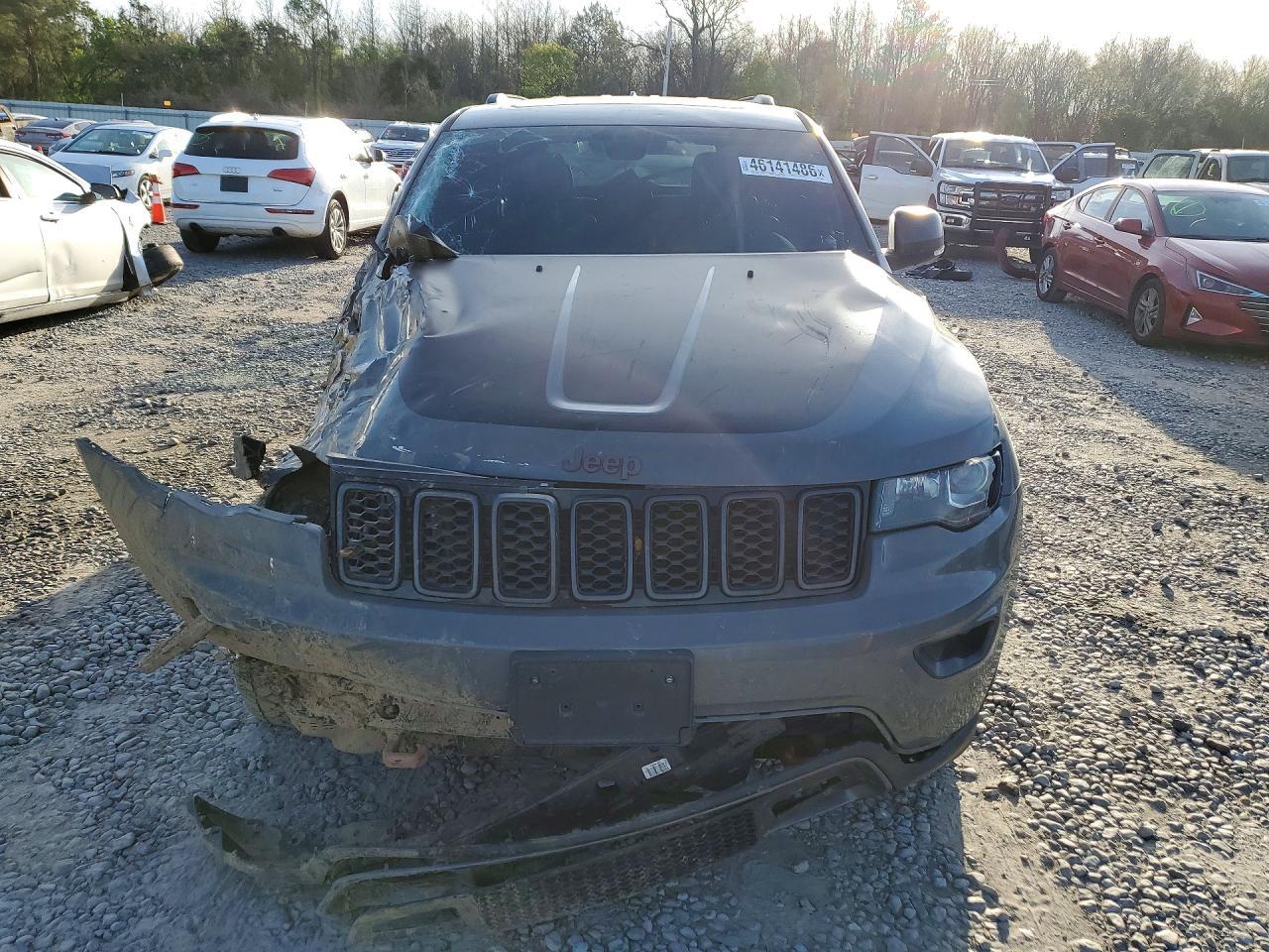 2020 Jeep Grand Cherokee - Фото 5