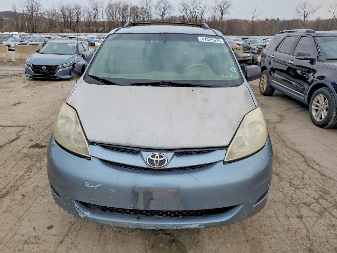 2007 Toyota Sienna - Image 5