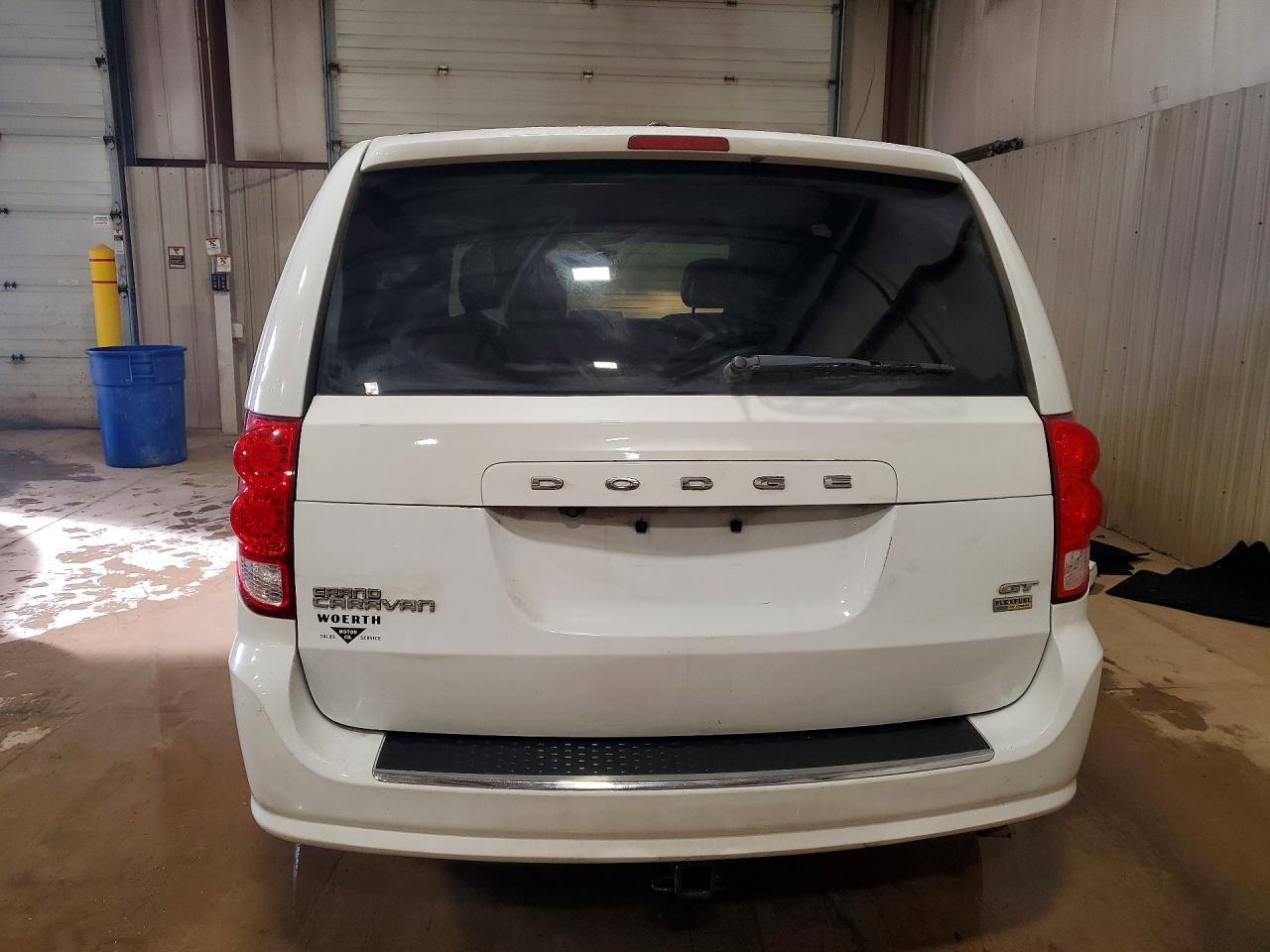 2018 Dodge Grand Caravan Gt - Image 6