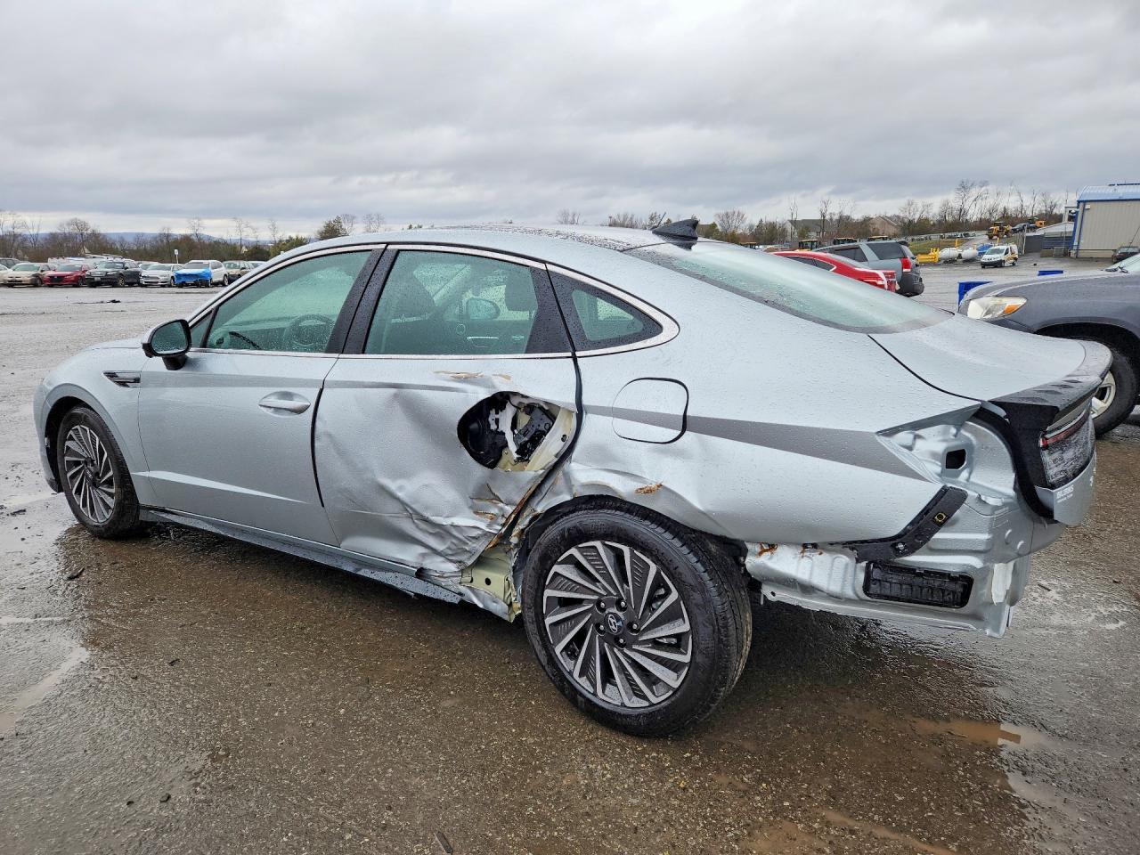2026 Hyundai Sonata Hybrid Limited - Фото 2