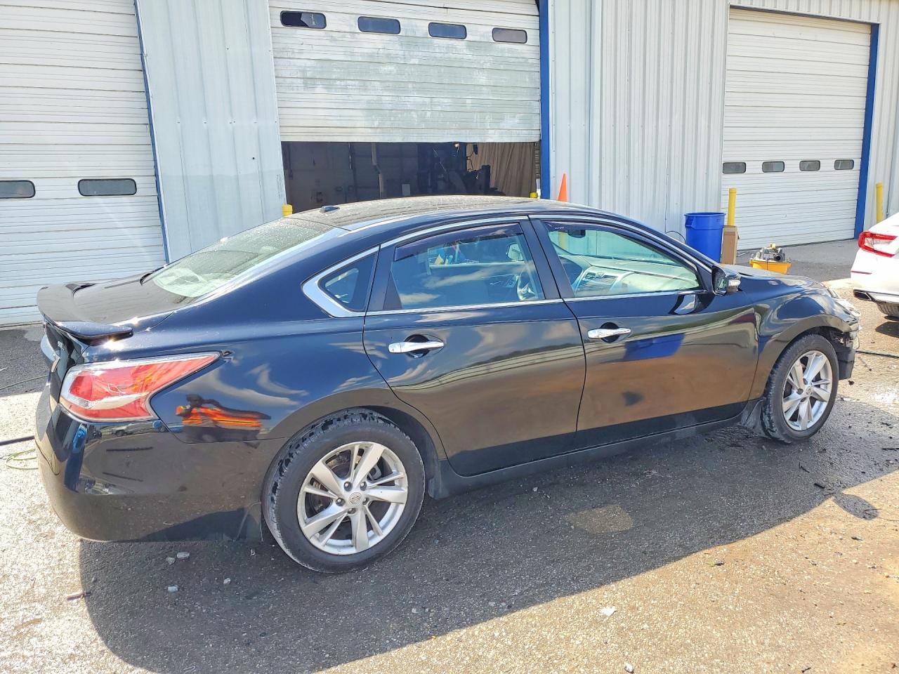 2015 Nissan Altima 2.5 Sl - Image 3