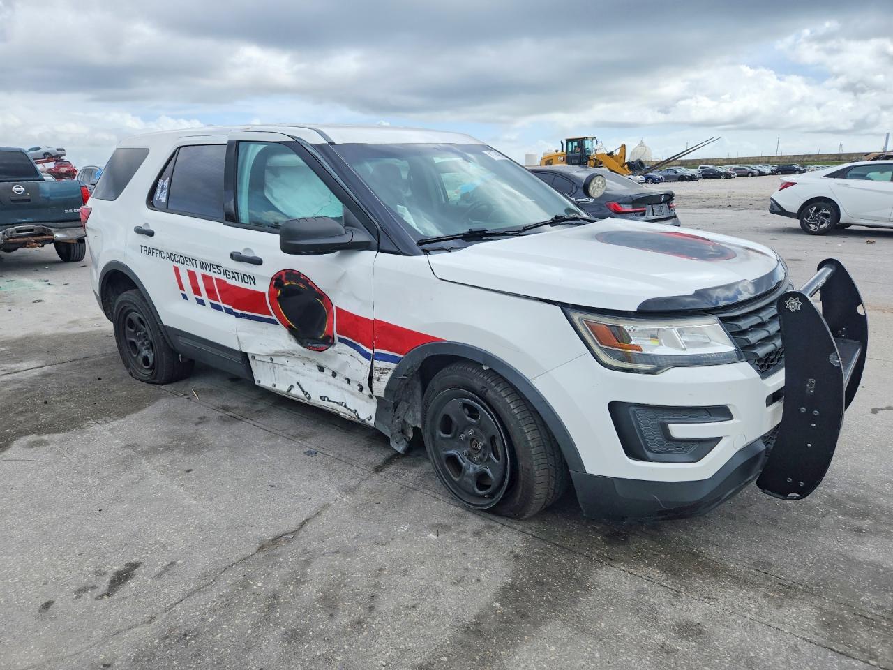 2017 Ford Explorer Police Interceptor - Фото 4
