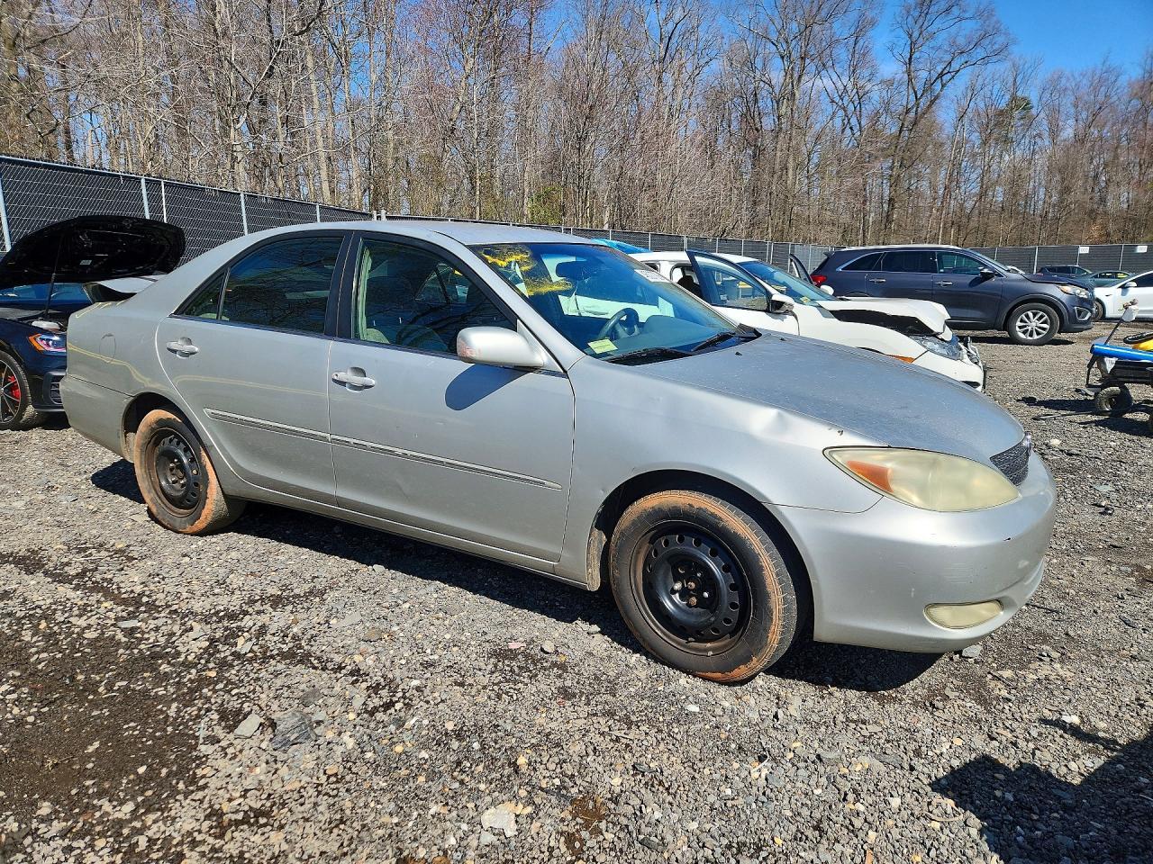 2003 Toyota Camry Xle - Image 4