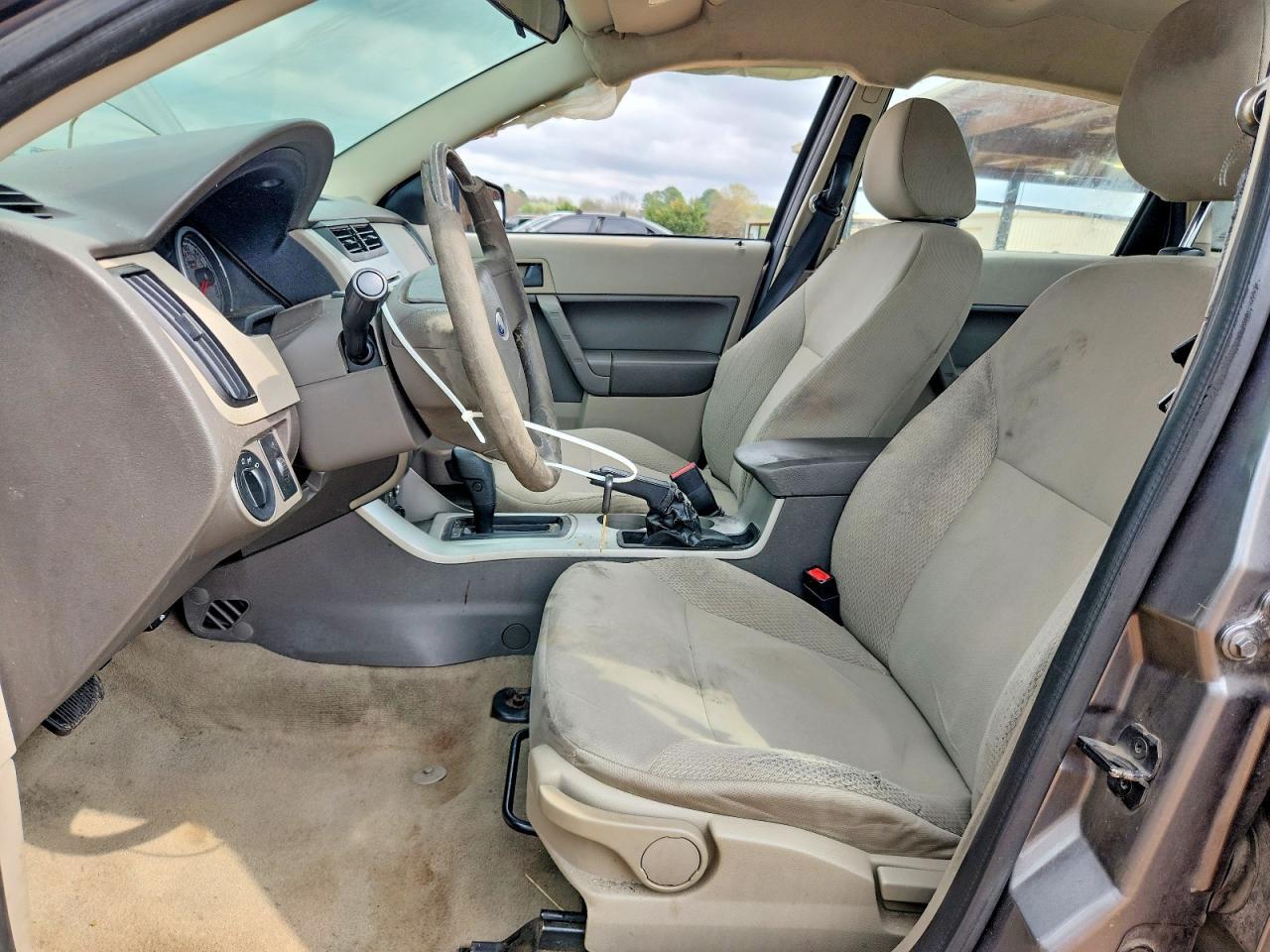 2010 Ford Focus S - Фото 7