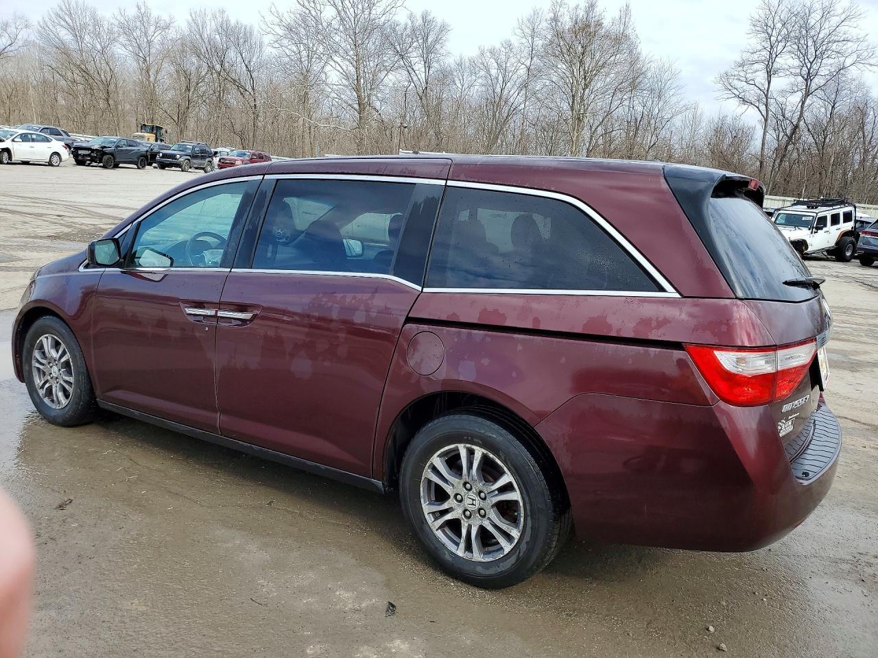 2011 Honda Odyssey Exl - Фото 2