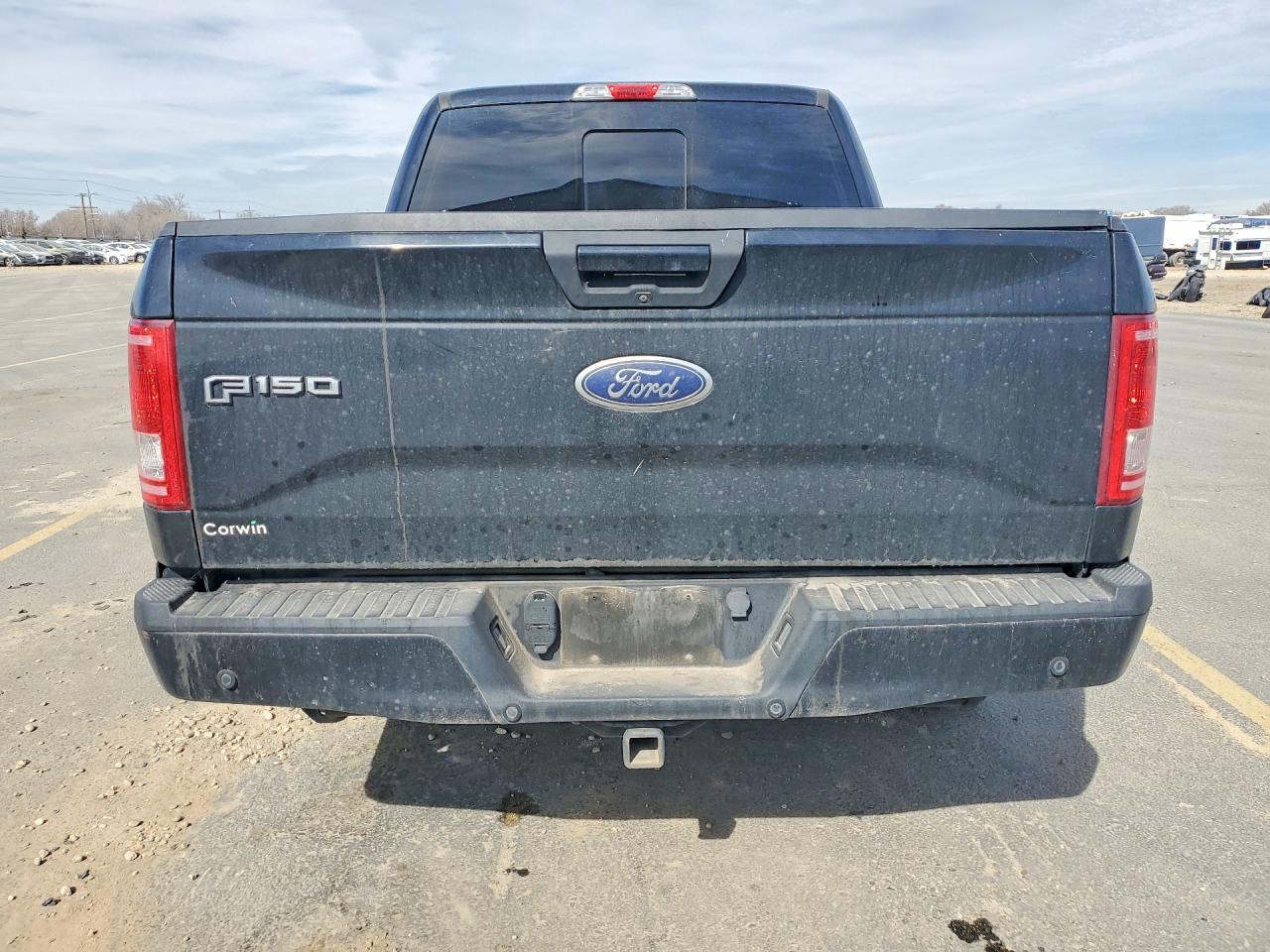 2016 Ford F150 Supercrew - Image 6