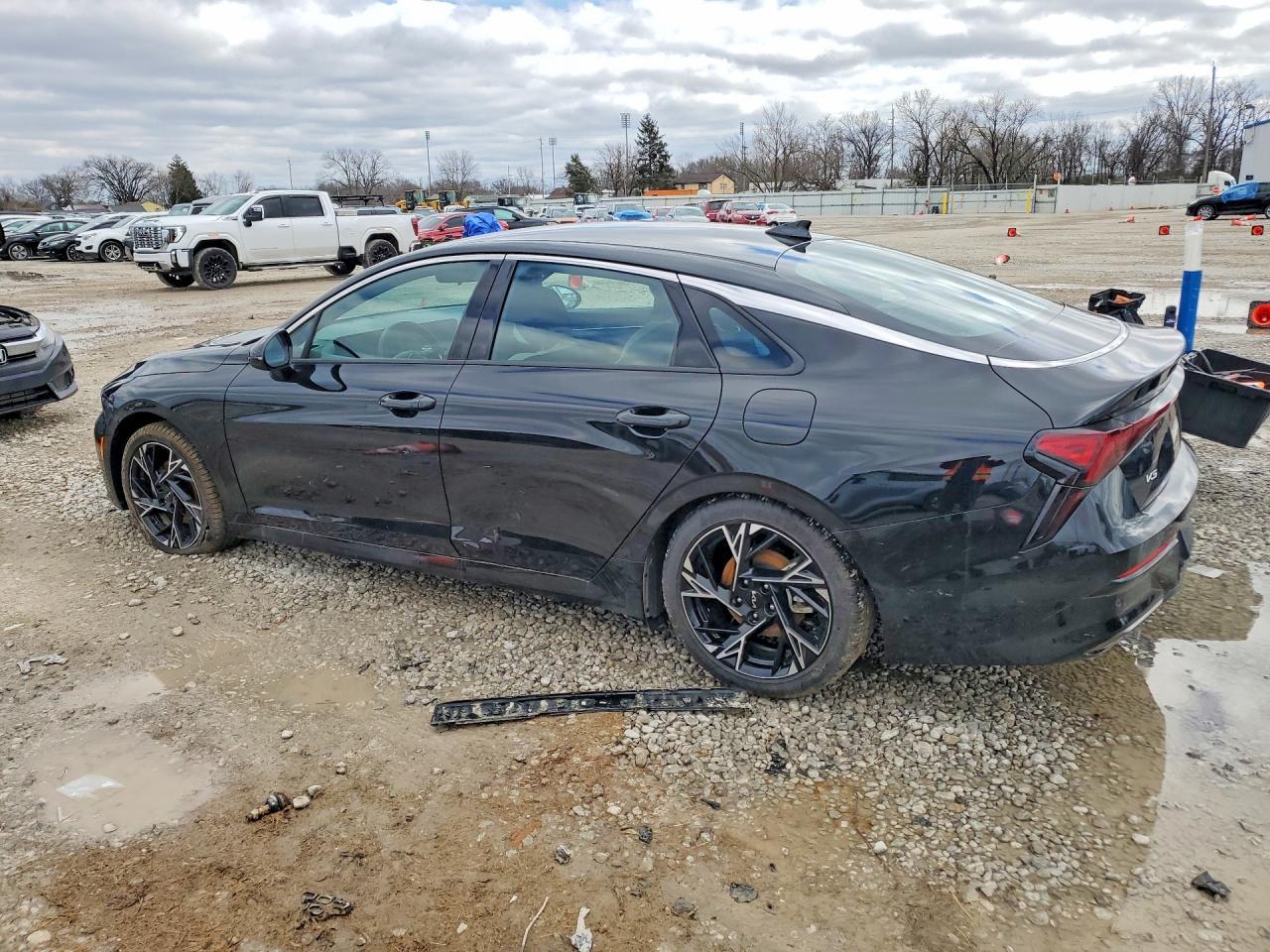 2026 Kia K5 Gt-Line - Image 2