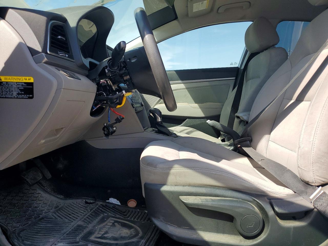 2018 Hyundai Elantra Sel - Image 7