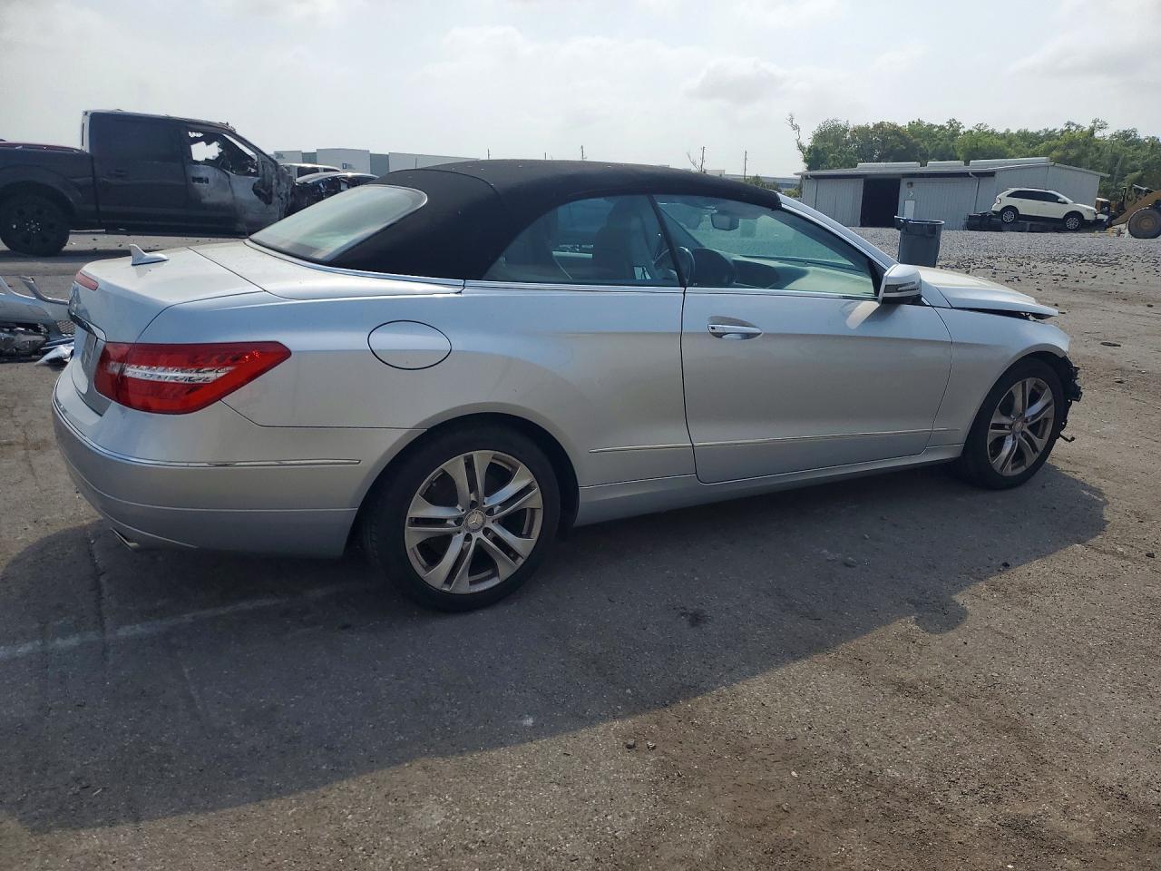 2011 Mercedes-Benz E 350 - Фото 3