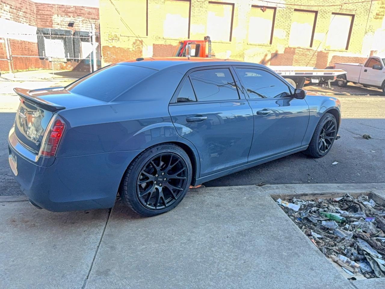 2014 Chrysler 300 S - Фото 4