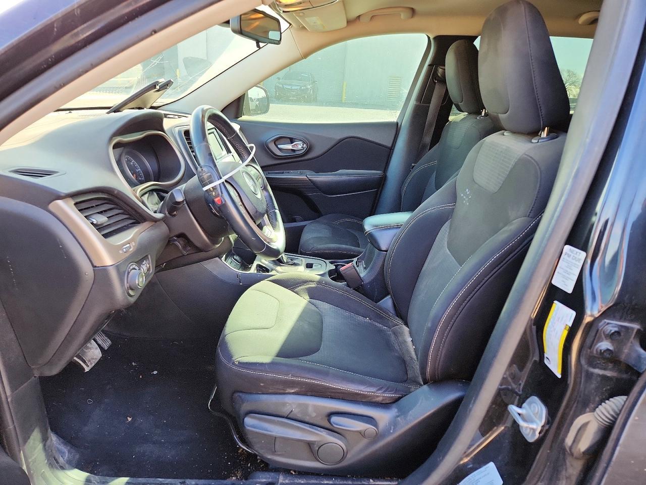 2015 Jeep Cherokee Latitude - Фото 7