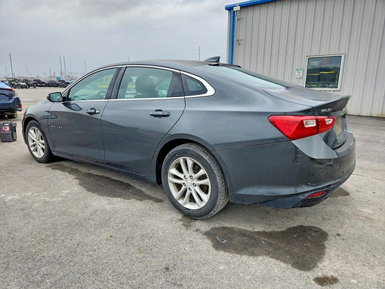 2017 Chevrolet Malibu Lt - Фото 2