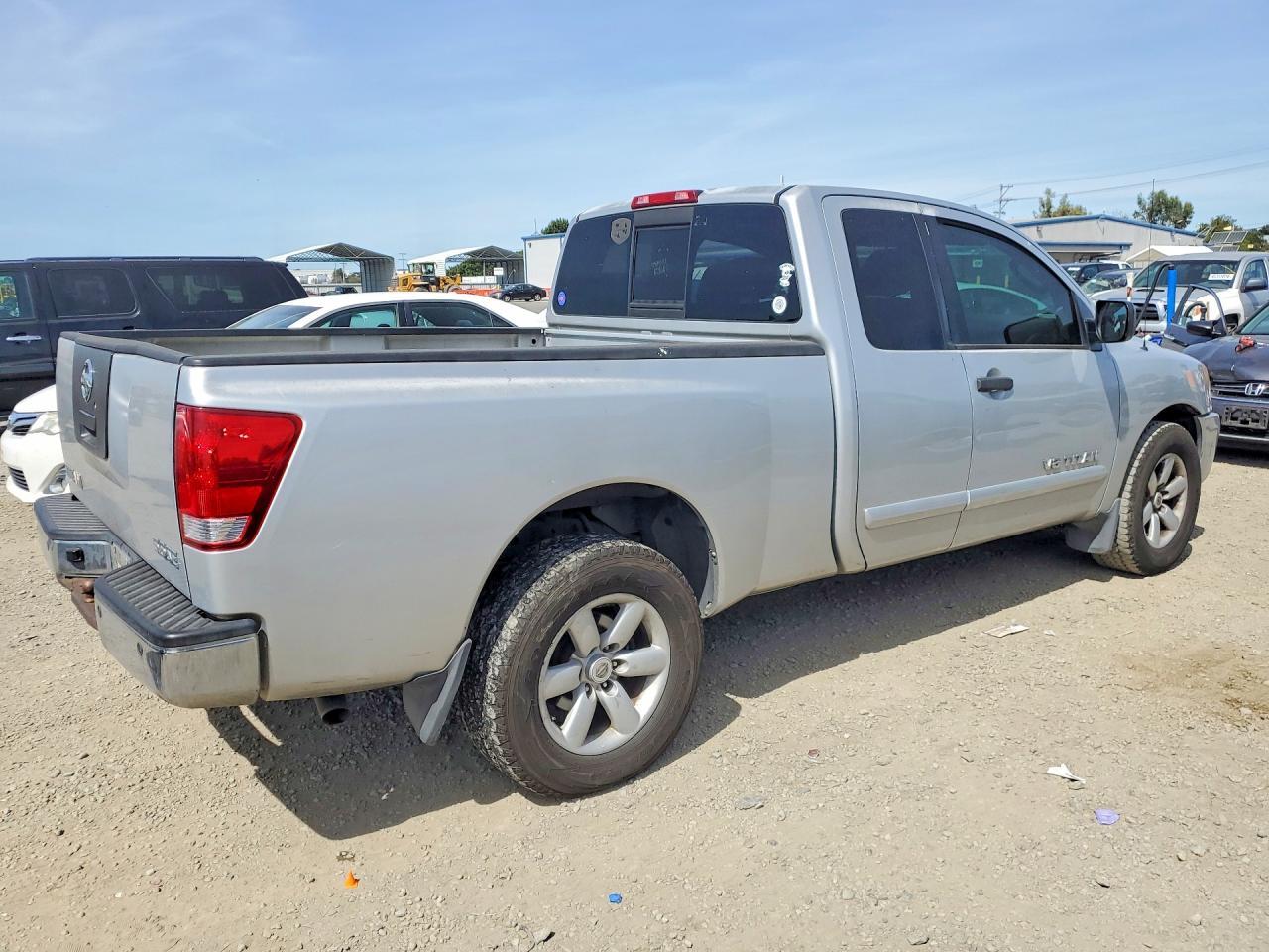 2009 Nissan Titan Xe - Фото 3