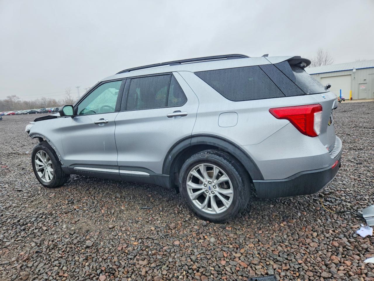2021 Ford Explorer Xlt - Image 2