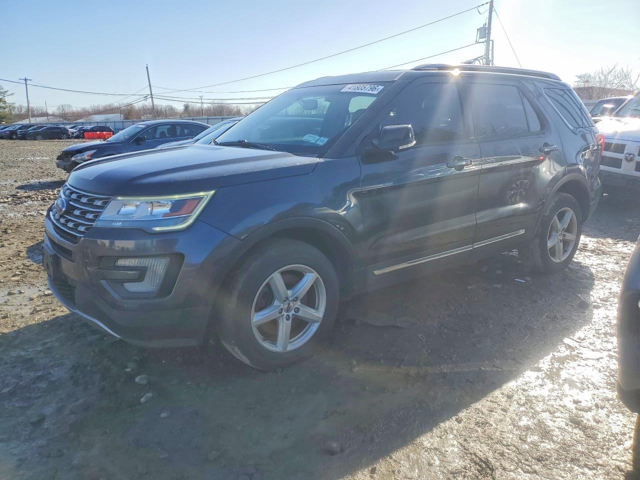 2017 Ford Explorer Xlt
