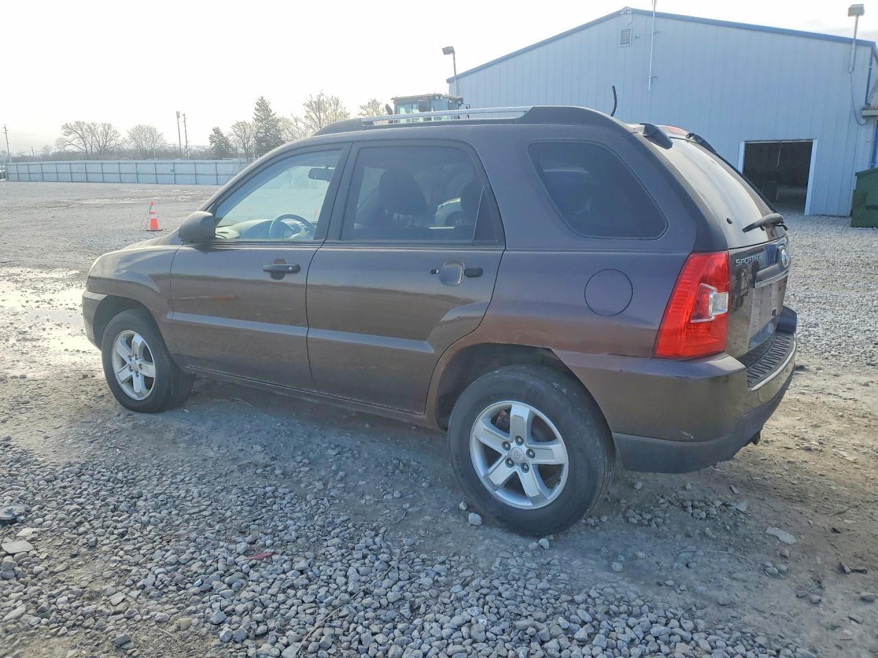 2009 Kia Sportage Lx - Image 2
