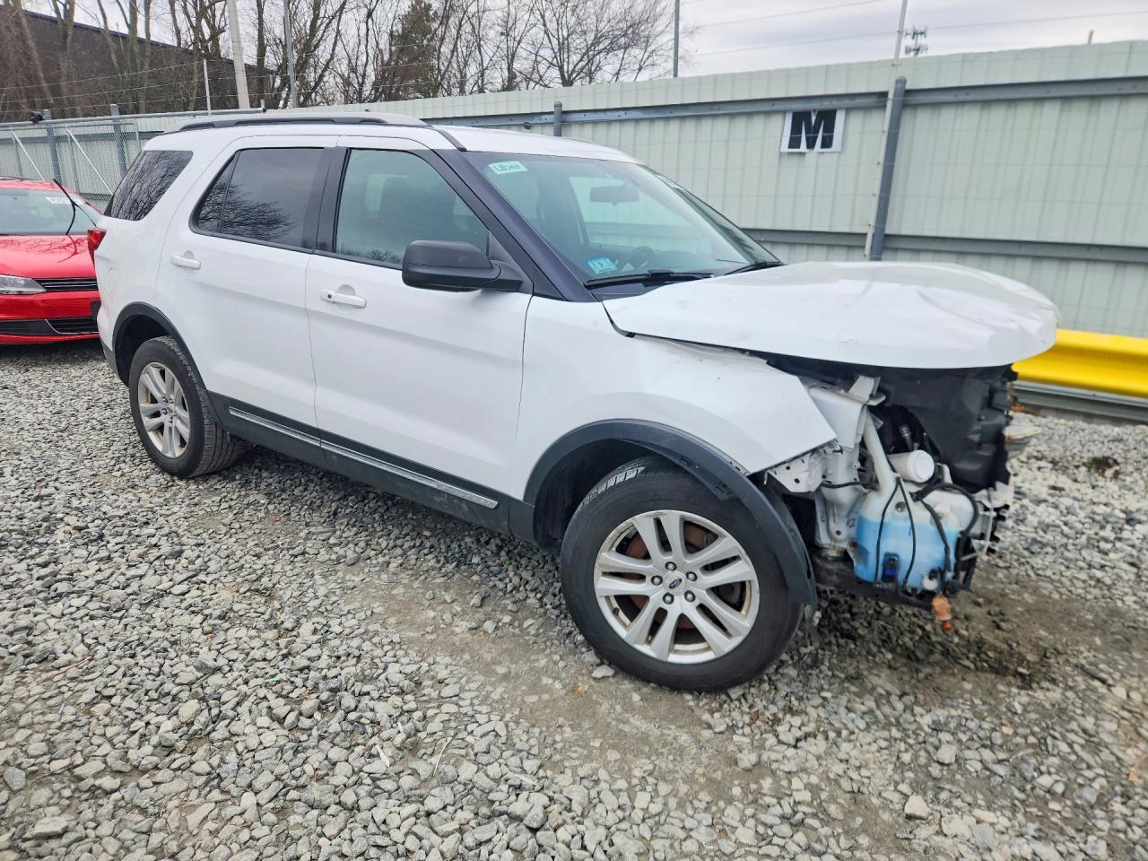 2019 Ford Explorer Xlt - Фото 4