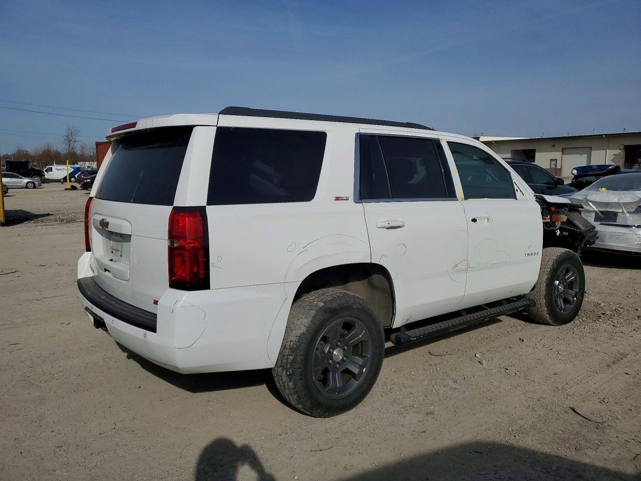 2017 Chevrolet Tahoe K1500 Lt - Фото 3