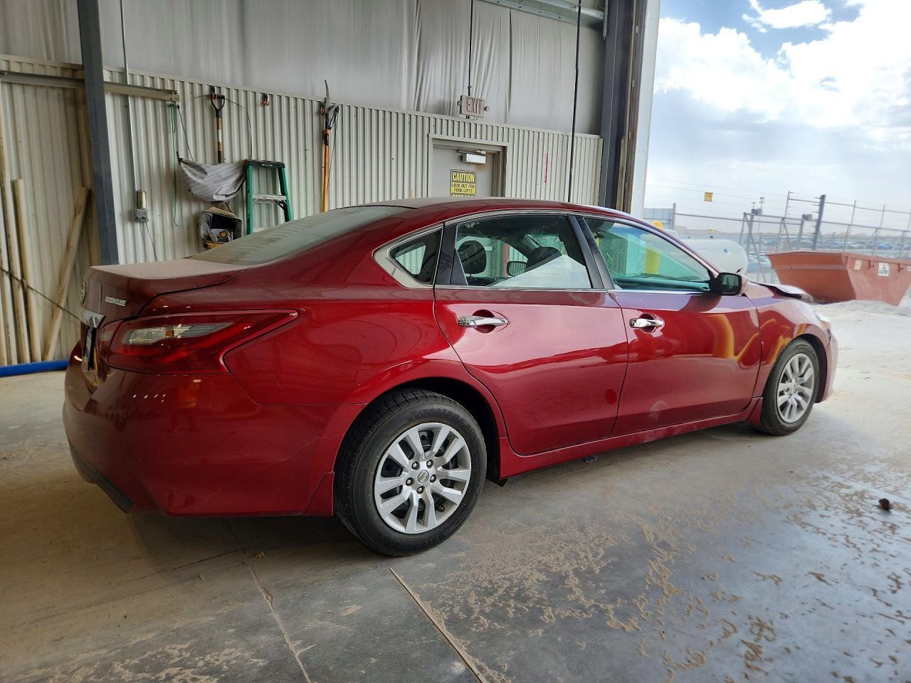 2018 Nissan Altima 2.5 S - Фото 3