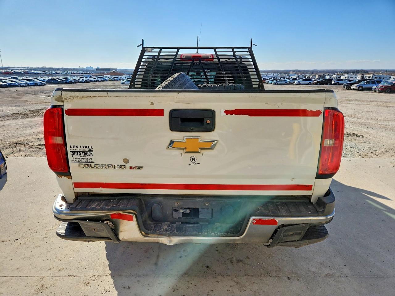 2018 Chevrolet Colorado - Image 6