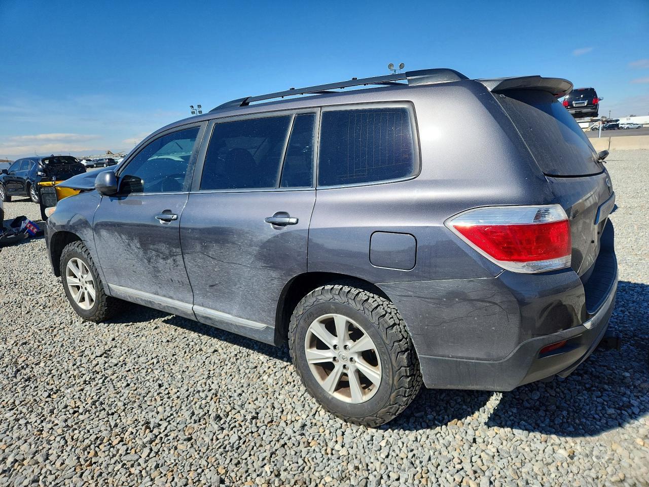 2013 Toyota Highlander Se - Фото 2