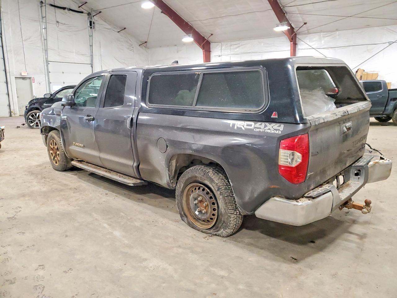 2020 Toyota Tundra Sr5 - Image 2