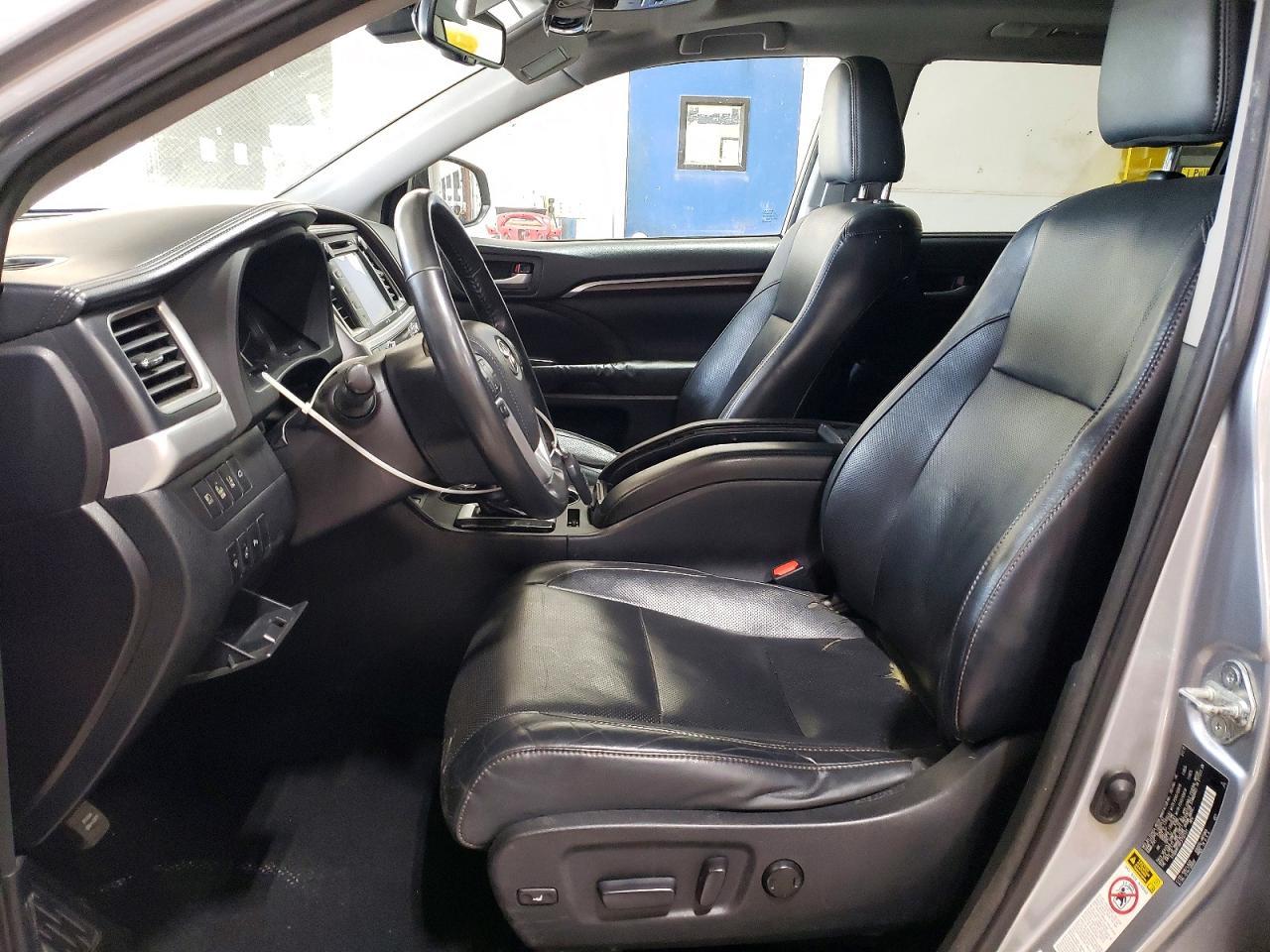 2015 Toyota Highlander Limited Platinum - Фото 7