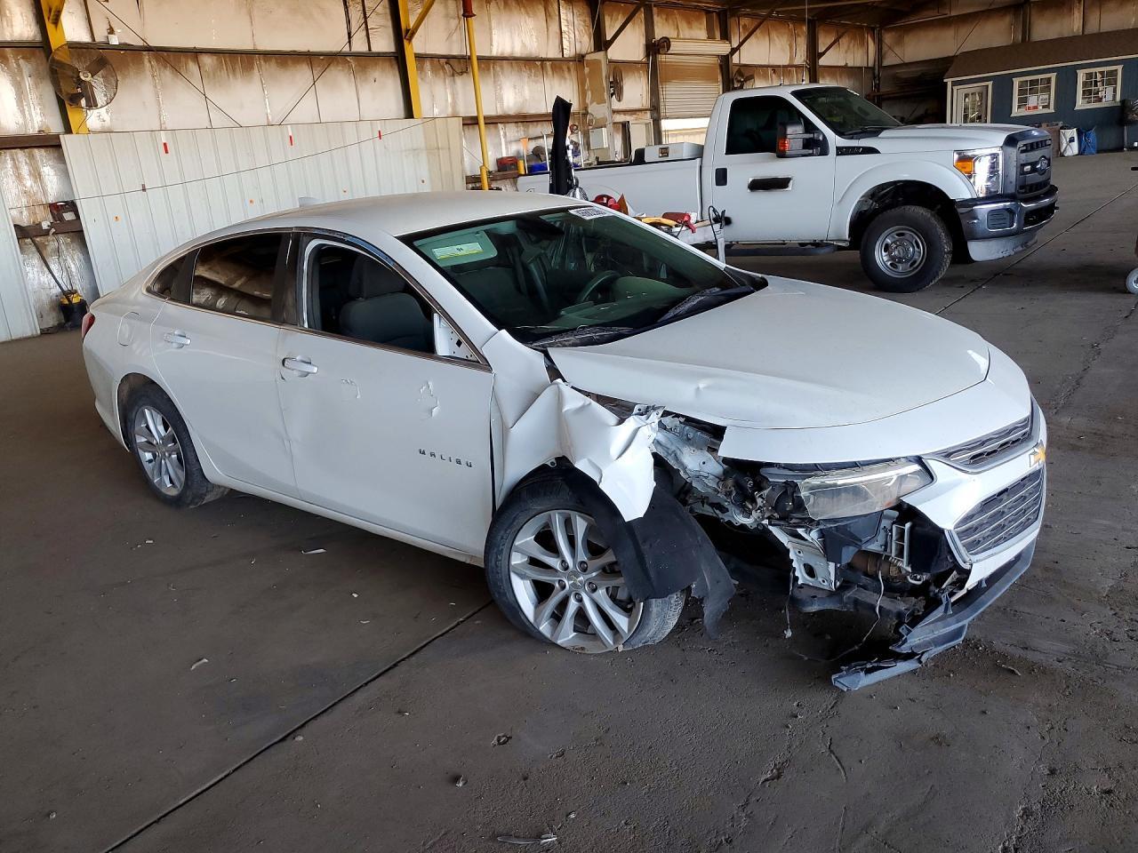 2018 Chevrolet Malibu Lt - Image 4