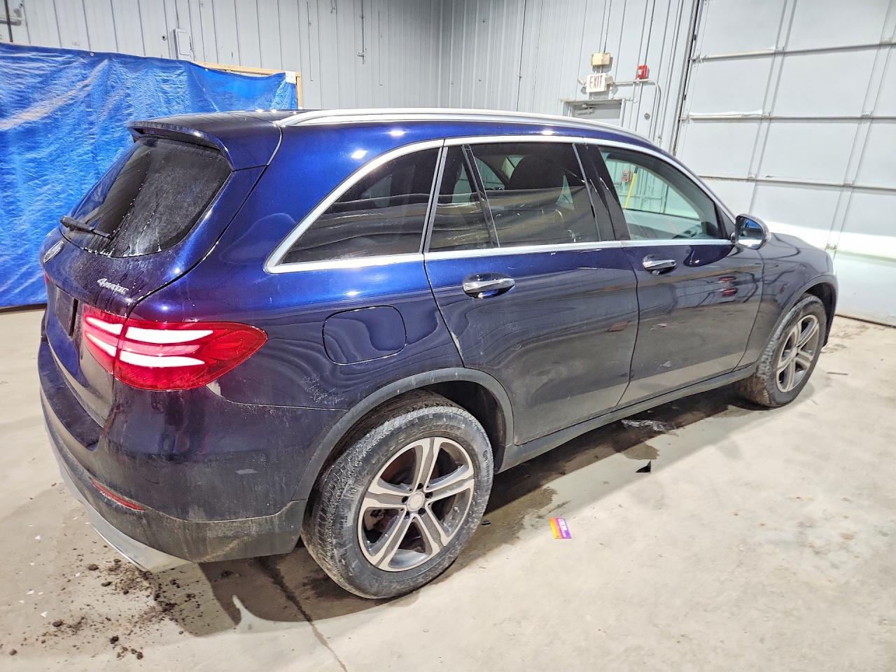 2017 Mercedes-Benz Glc 300 4Matic - Фото 3