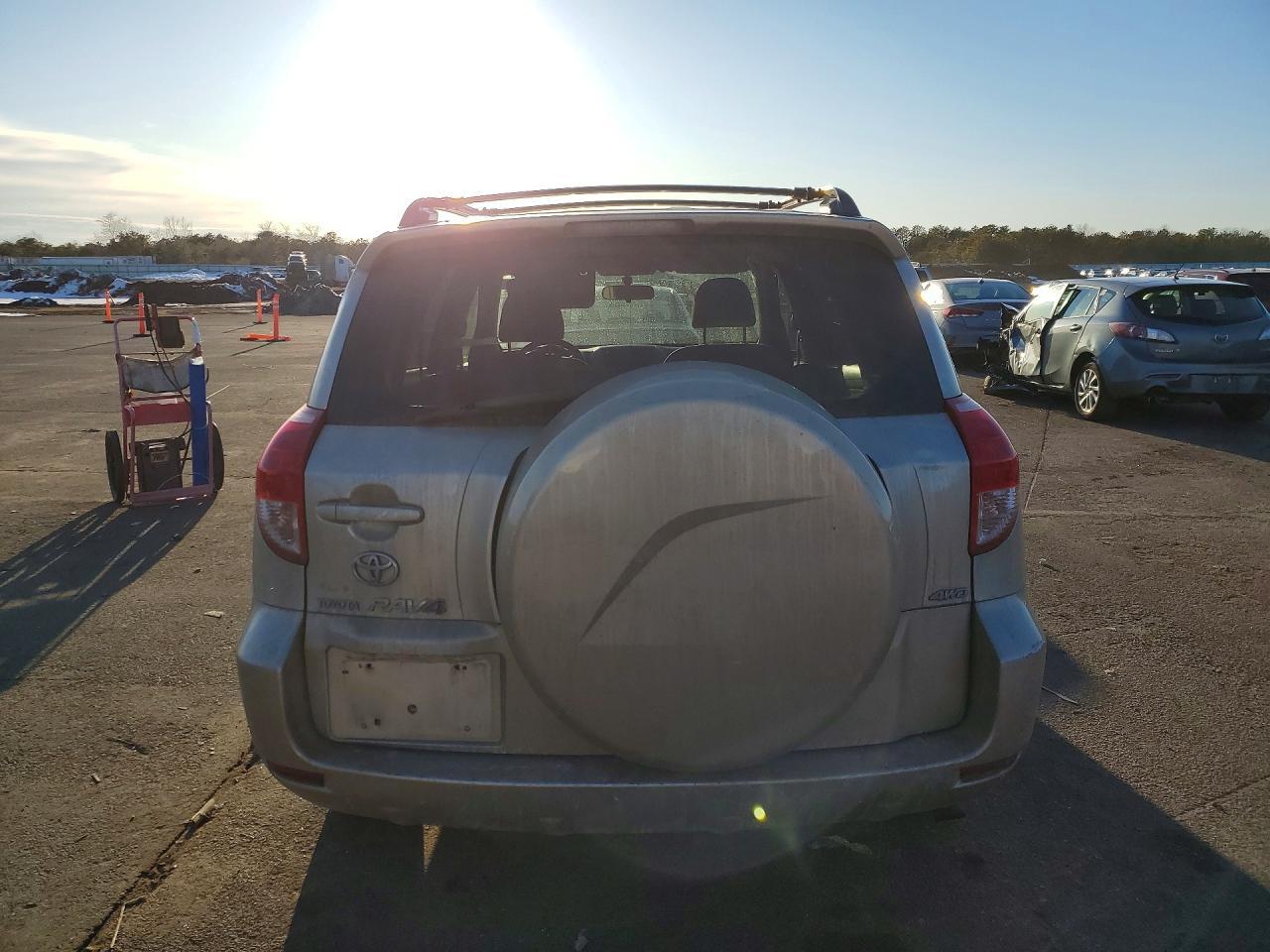 2008 Toyota Rav4 - Image 6