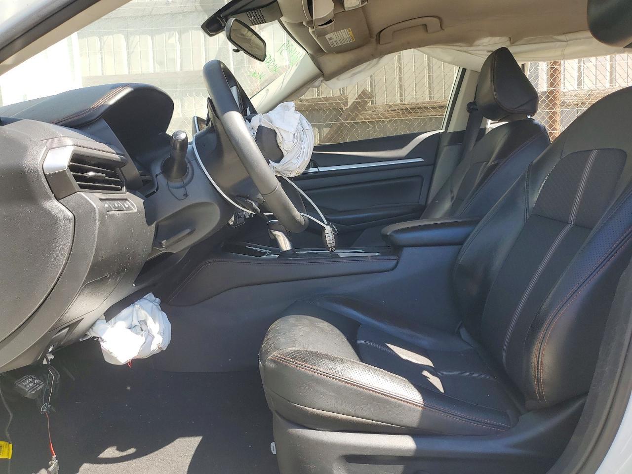 2025 Nissan Altima 2.5 Sr - Image 7