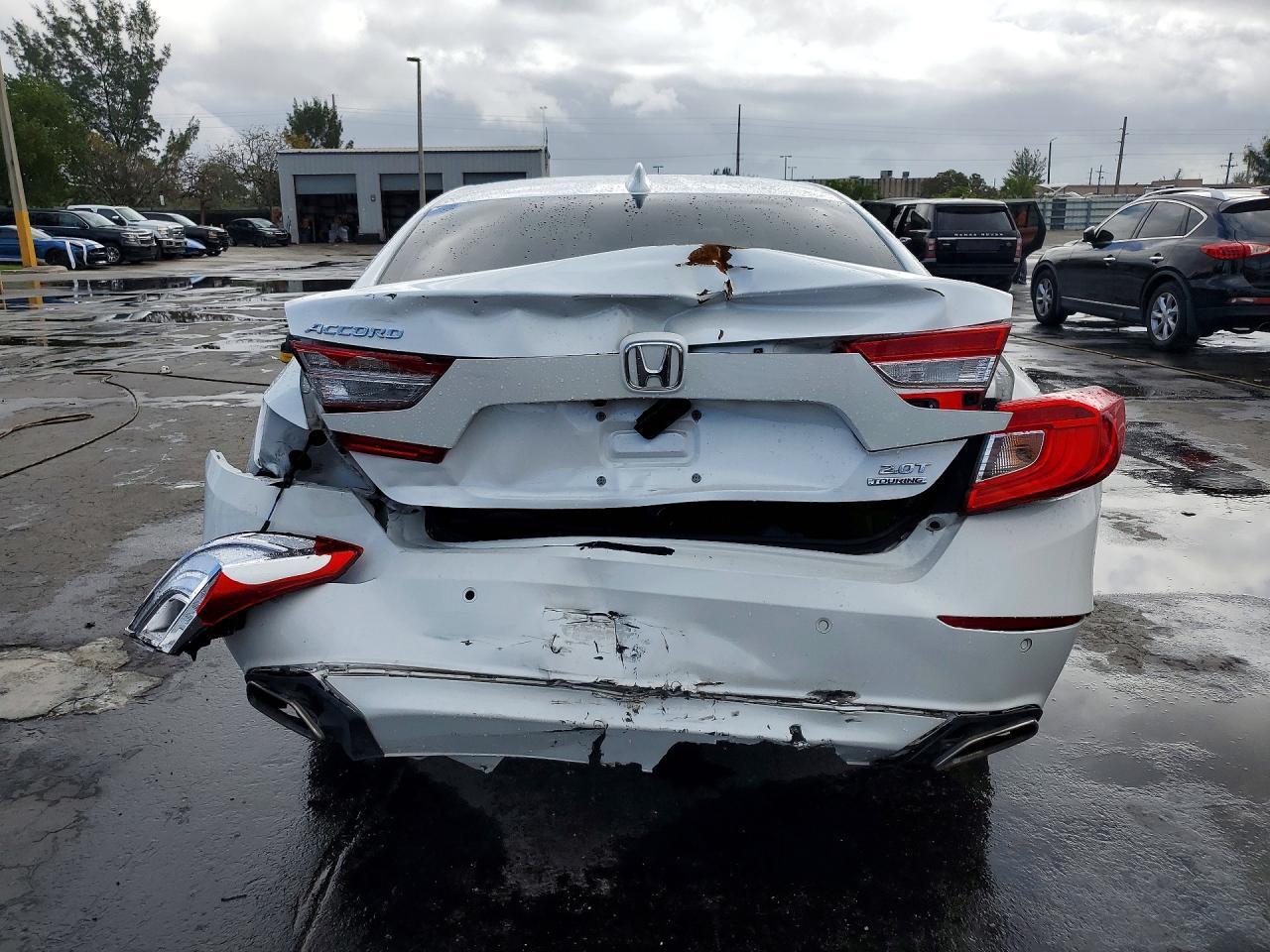 2022 Honda Accord Touring - Фото 6