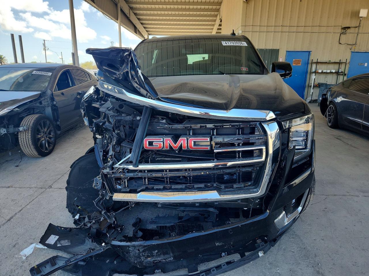 2023 GMC Yukon Xl K1500 Slt - Фото 5