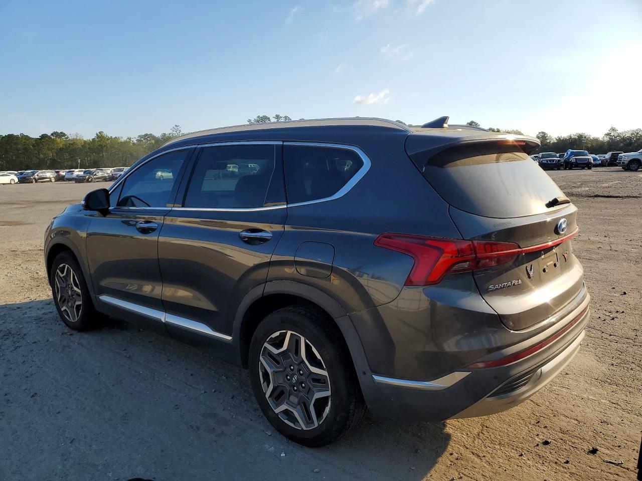 2021 Hyundai Santa Fe Limited - Фото 2