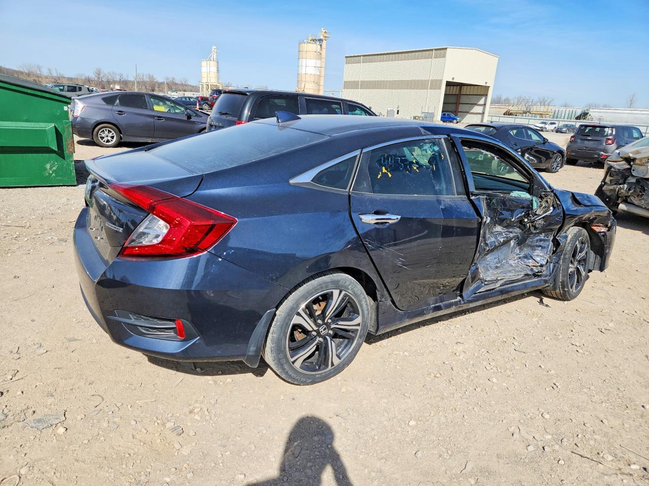2018 Honda Civic Touring - Фото 3
