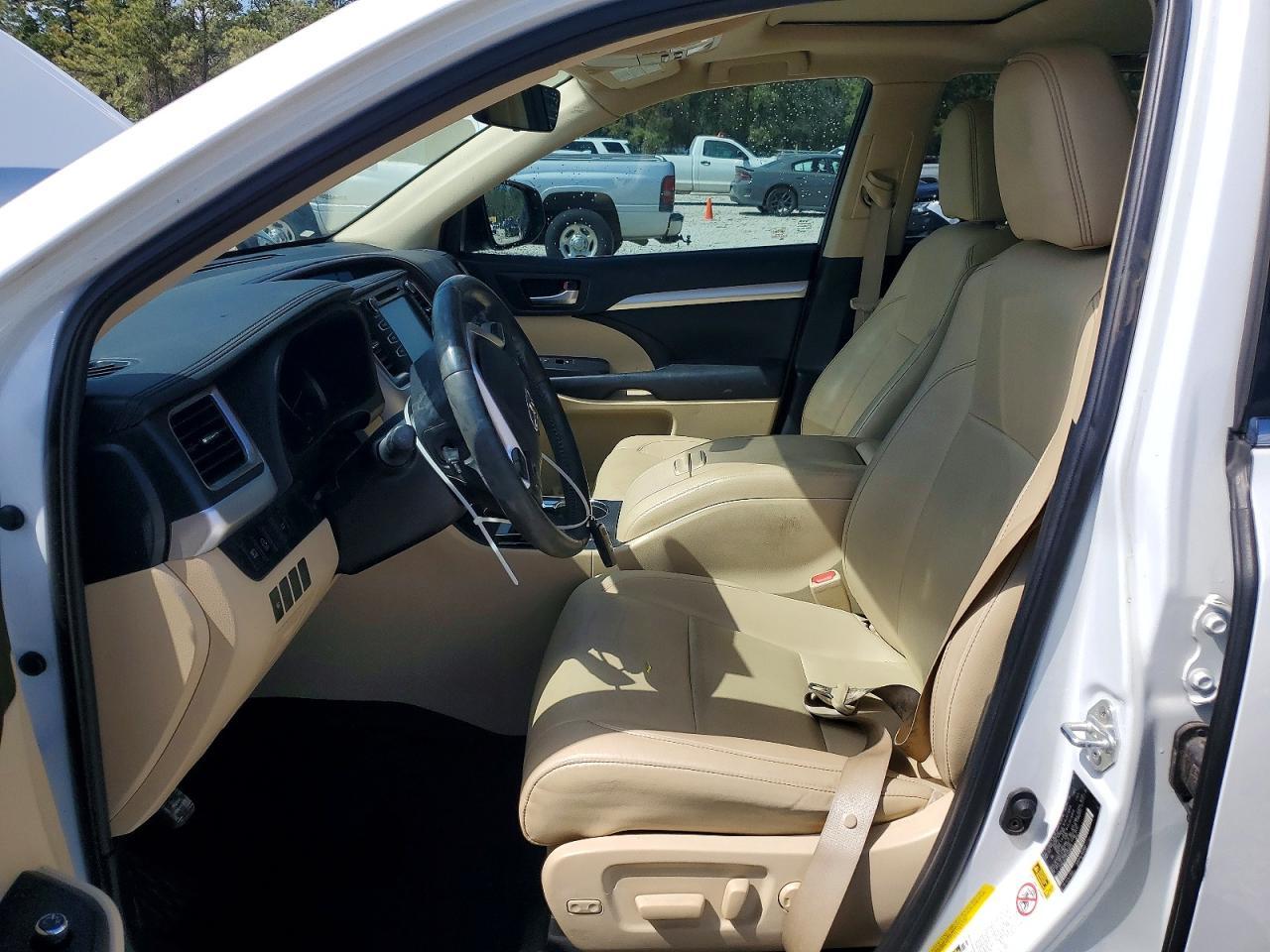 2019 Toyota Highlander - Фото 7