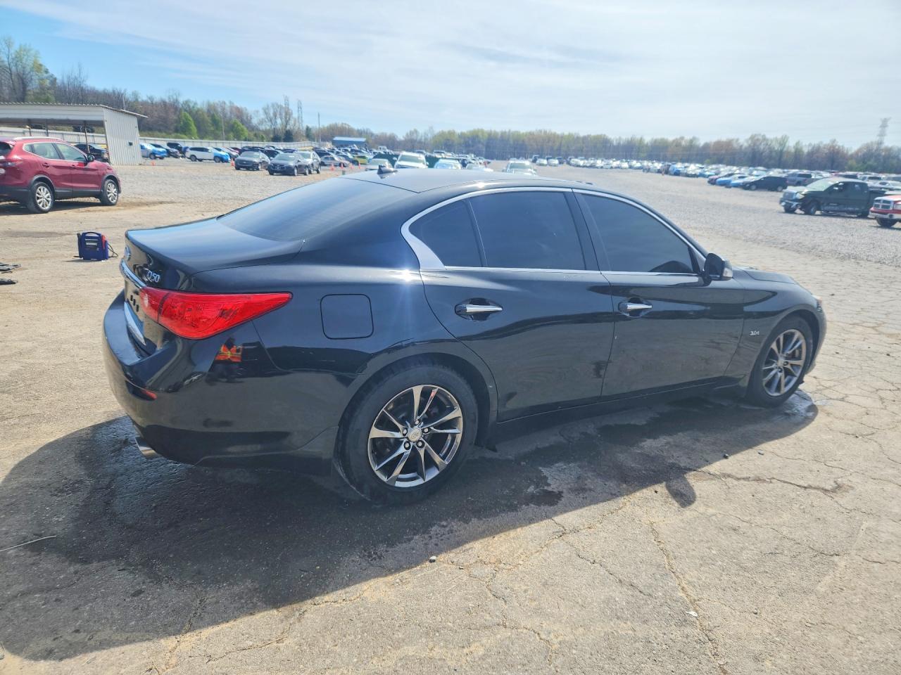 2017 Infiniti Q50 3.0T Signature Edition - Image 3