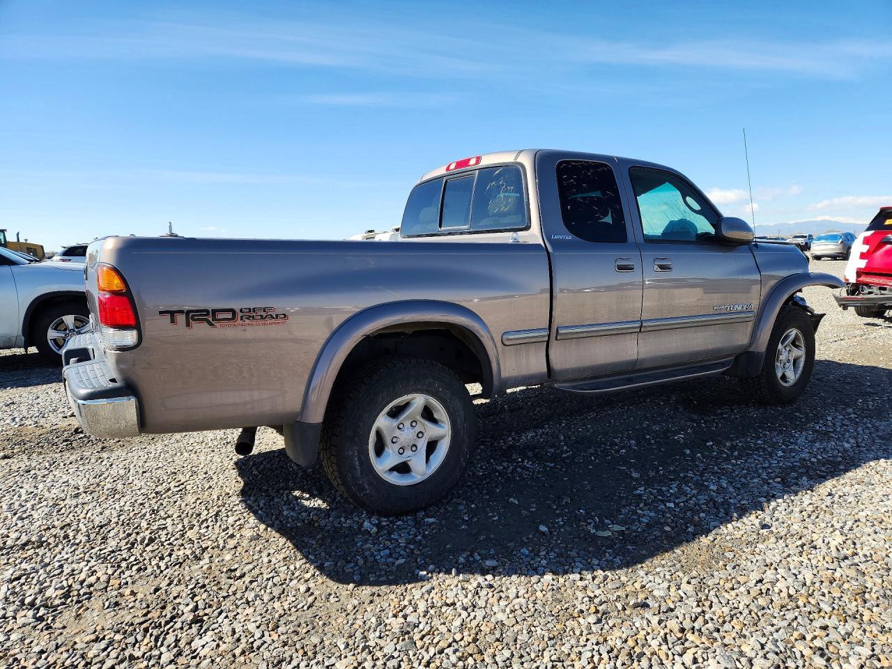 2000 Toyota Tundra Limited - Image 3