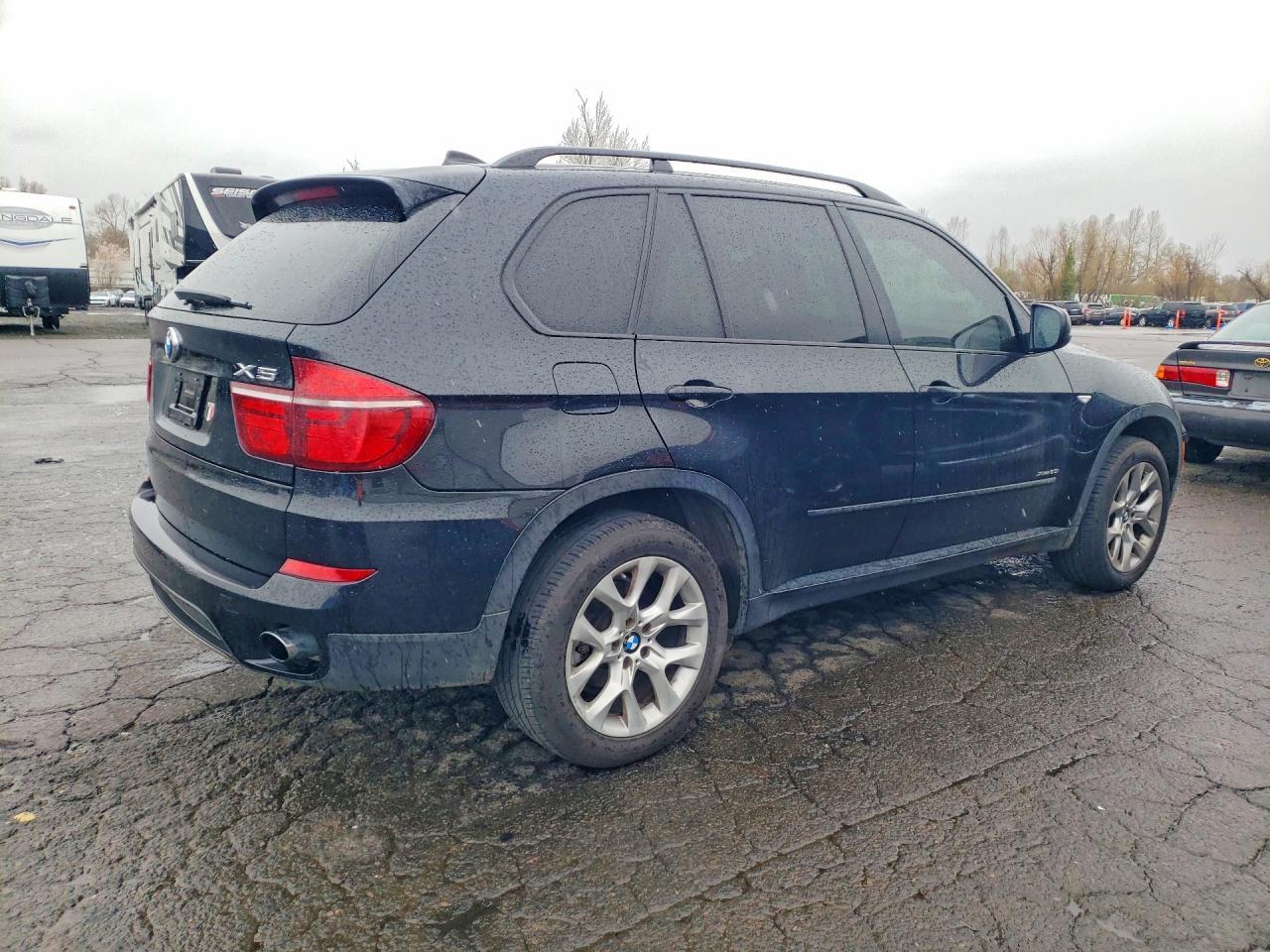 2011 BMW X5 xDrive35I - Фото 3