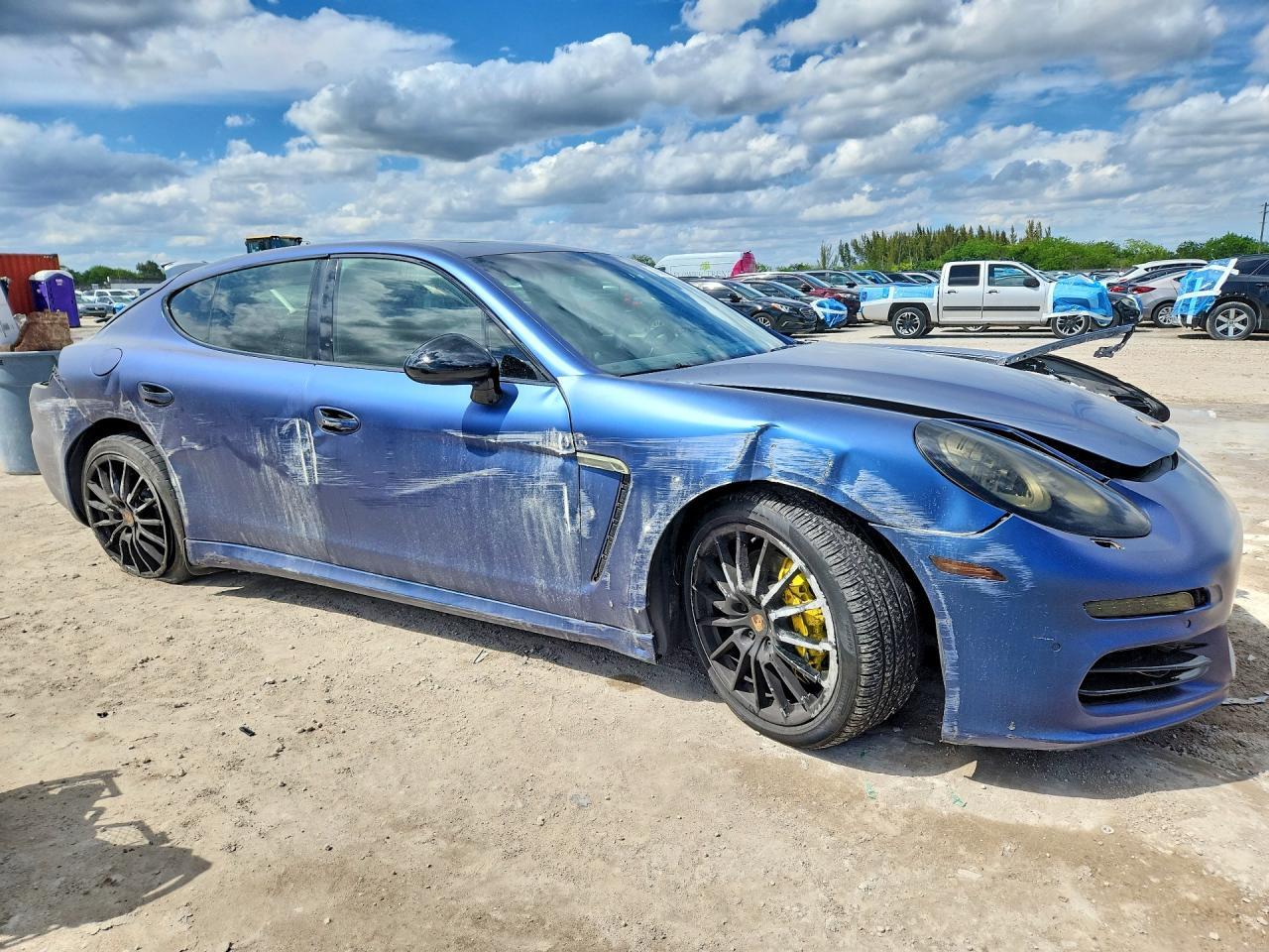 2016 Porsche Panamera S - Фото 4