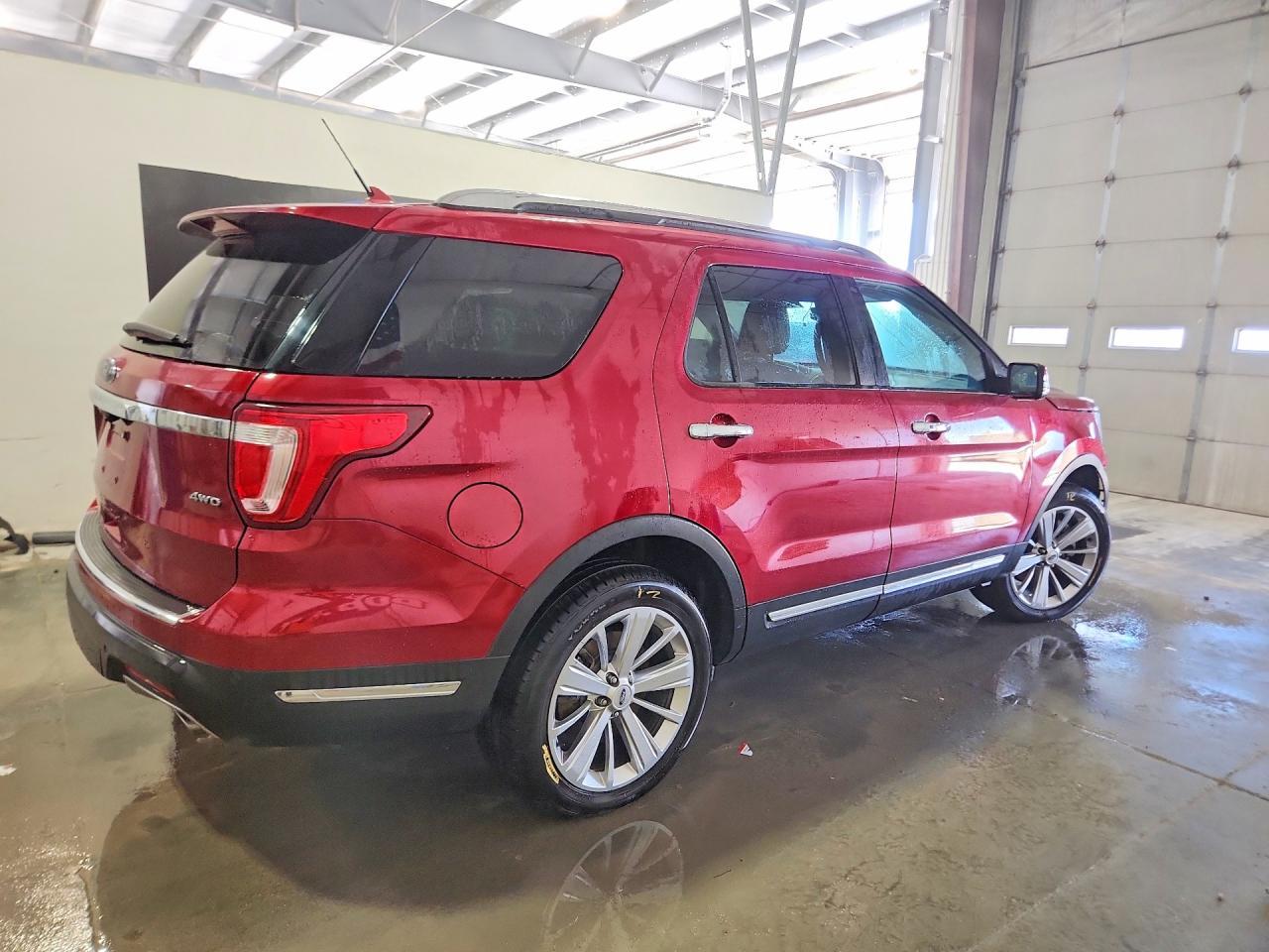 2019 Ford Explorer Limited - Фото 3