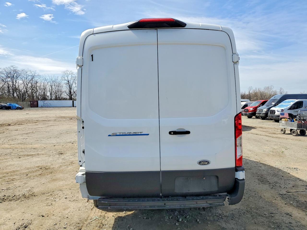 2023 Ford Transit 350 Delivery Van - Image 6