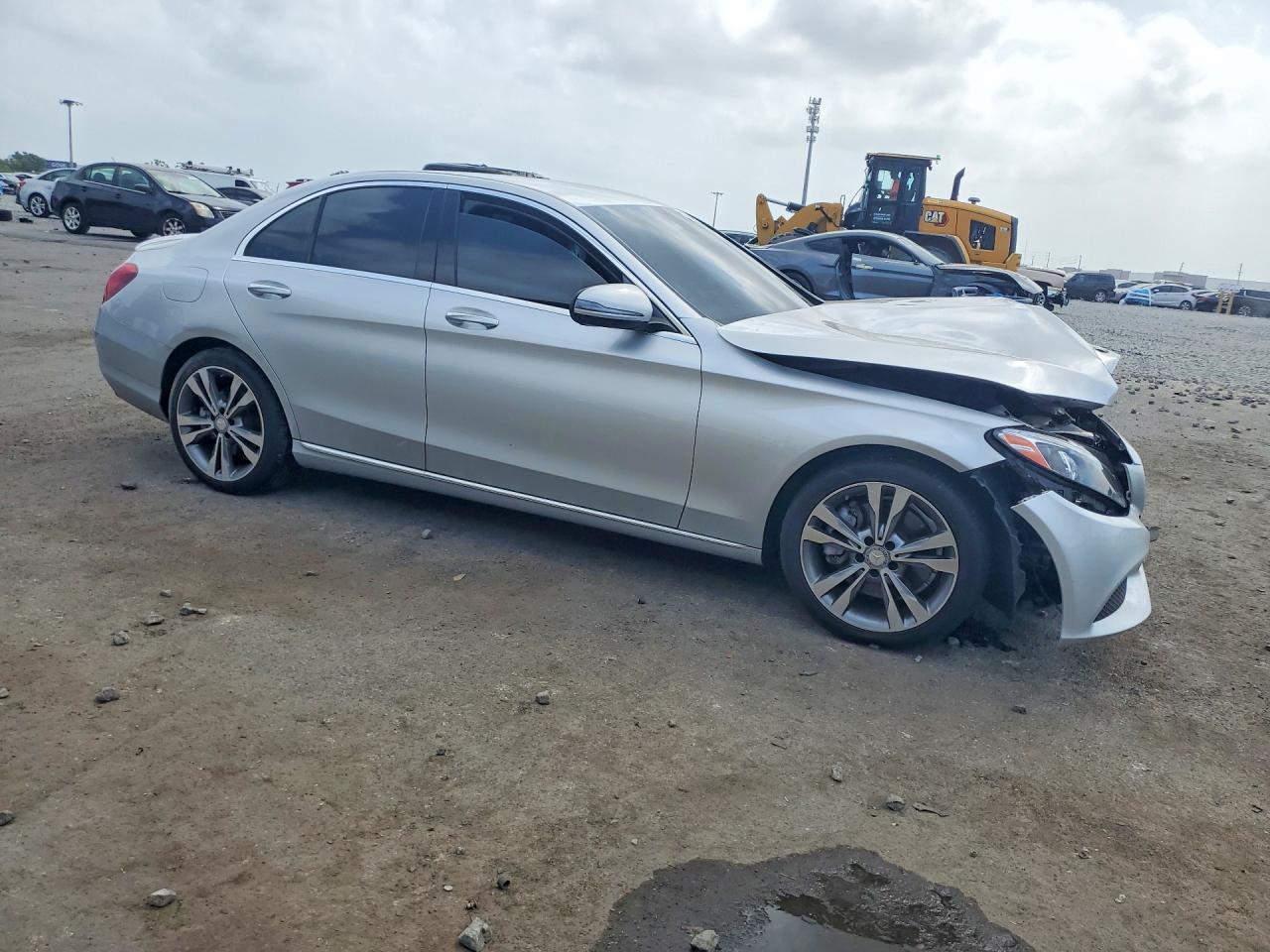 2016 Mercedes-Benz C 300 - Фото 4