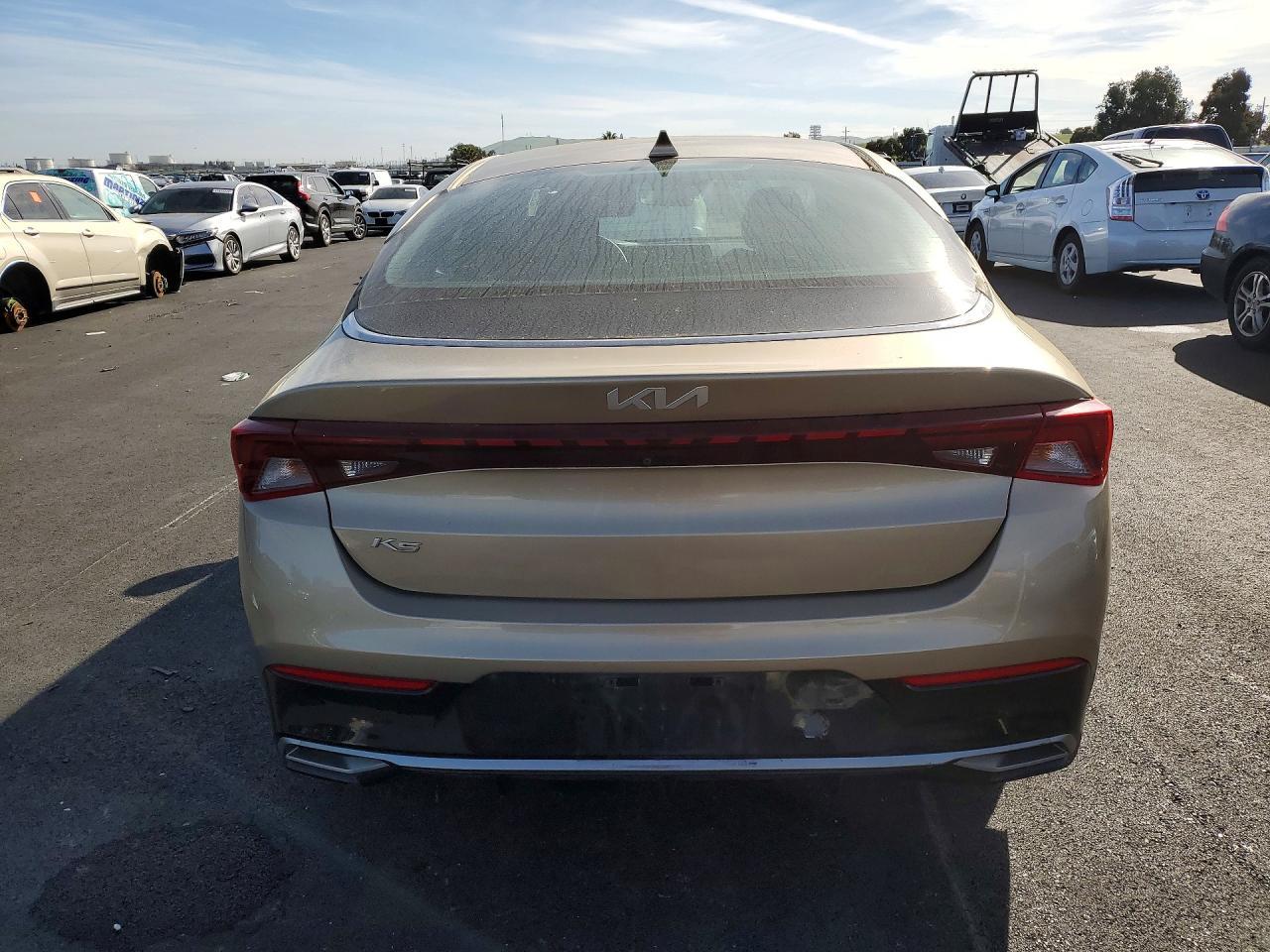 2022 Kia K5 Lxs - Image 6